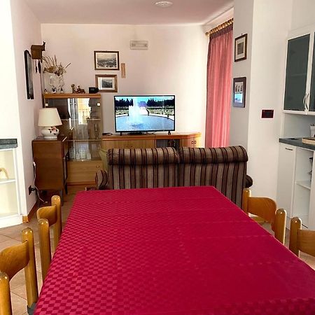 Laghetto Delle Buse Home Brusago Buitenkant foto